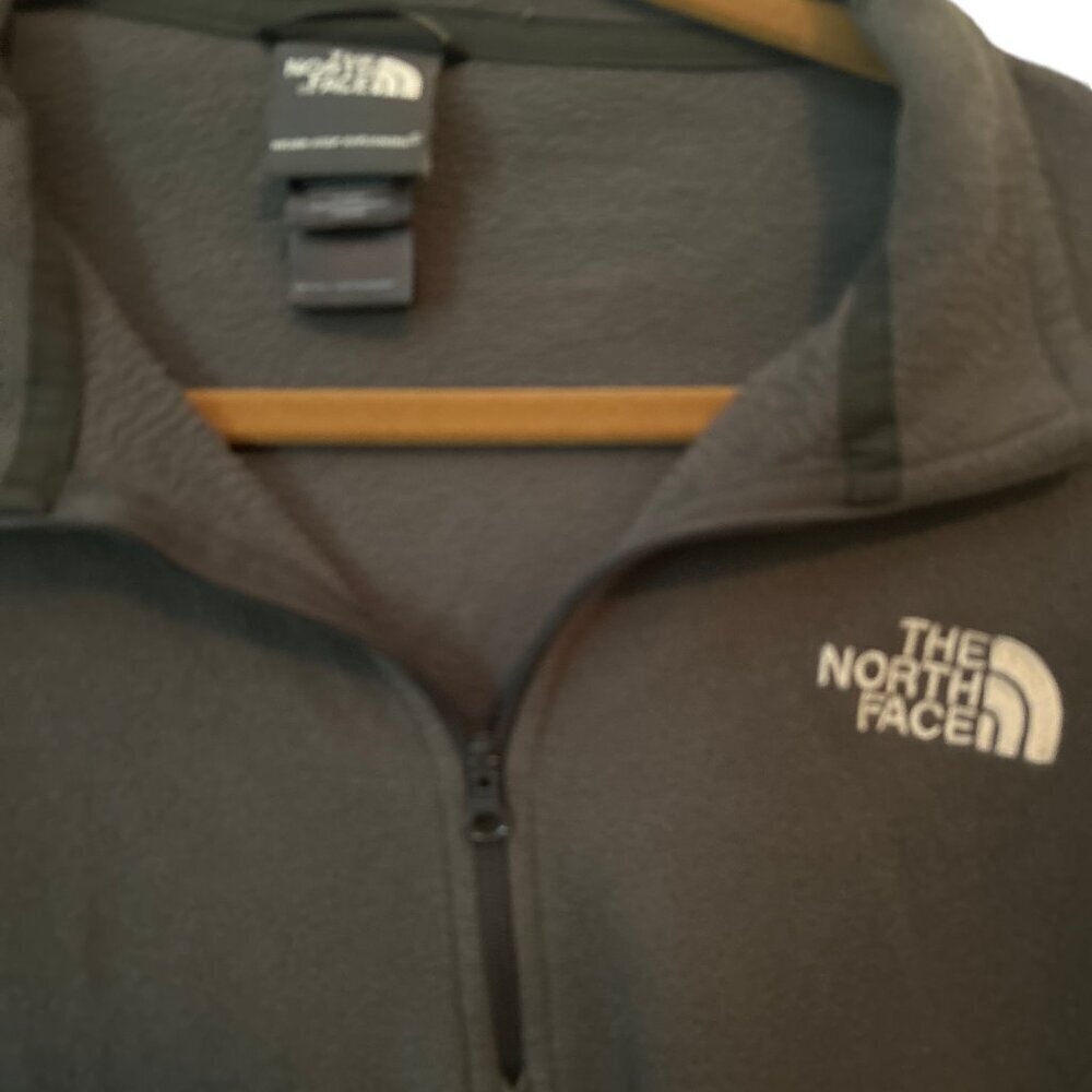 The North Face Men's Gray Fleece Jacket SZ X Large Half Zip Long Sleeves - Picture 2 of 5